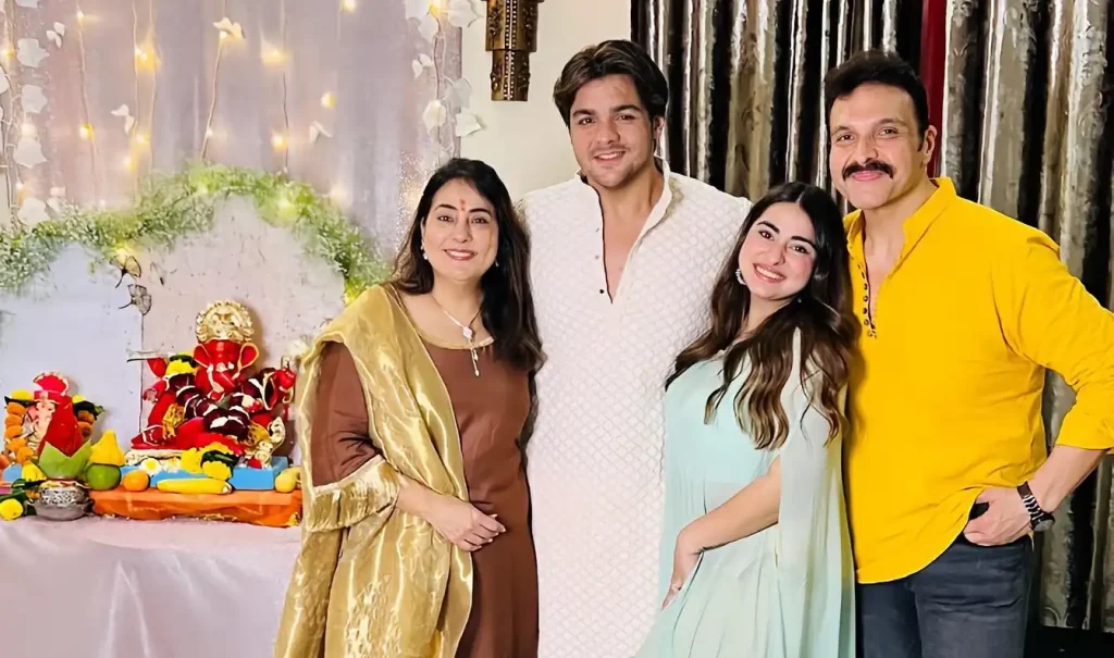 Ashish Chanchlani Biography- Net Worth, Age, Family, Girlfriend & More 87 Ashish Chanchlani Biography - Net Worth, Age, Family, Girlfriend & More