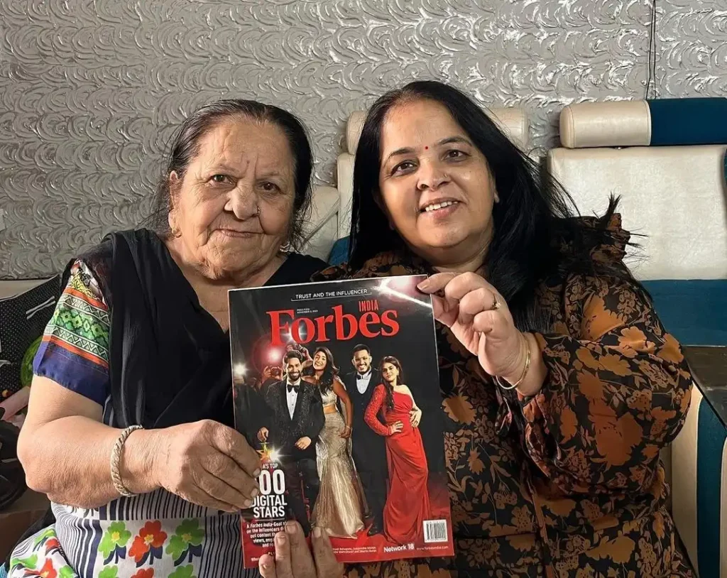 Dharna Durga Biography- Net Worth, Age, Family, Boyfriend & More 89 Dharna Durga Biography - Net Worth, Age, Family,