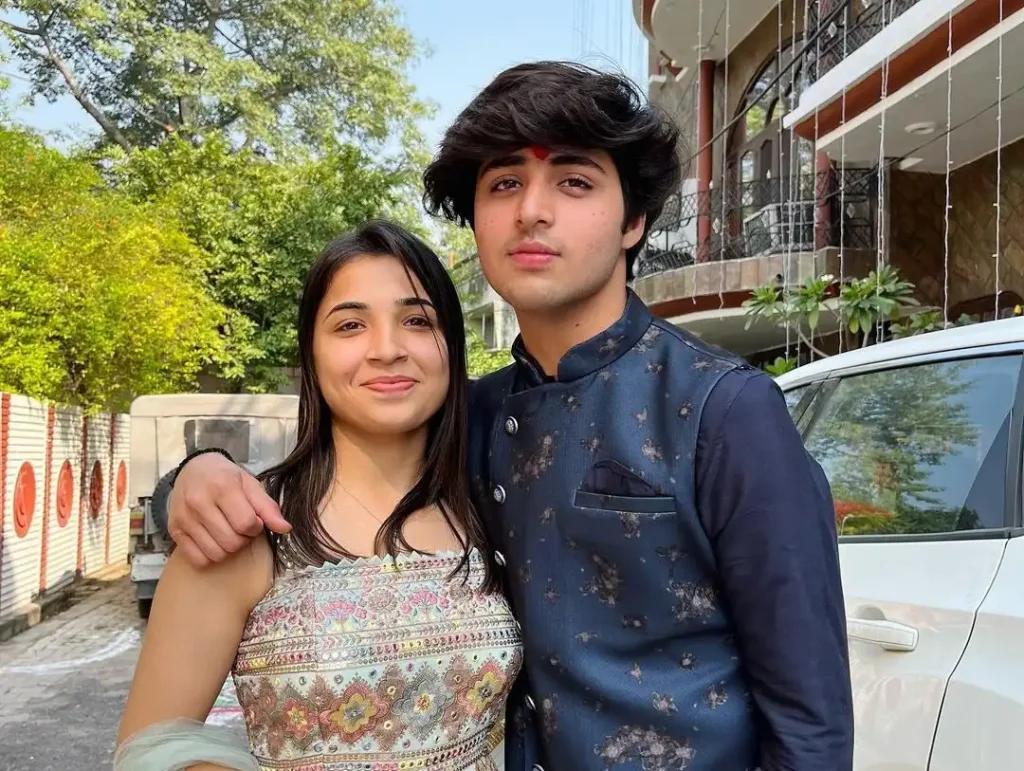 Raj Grover Biography- Net Worth, Age, Family, Girlfriend & More 89 Raj Grover Bio