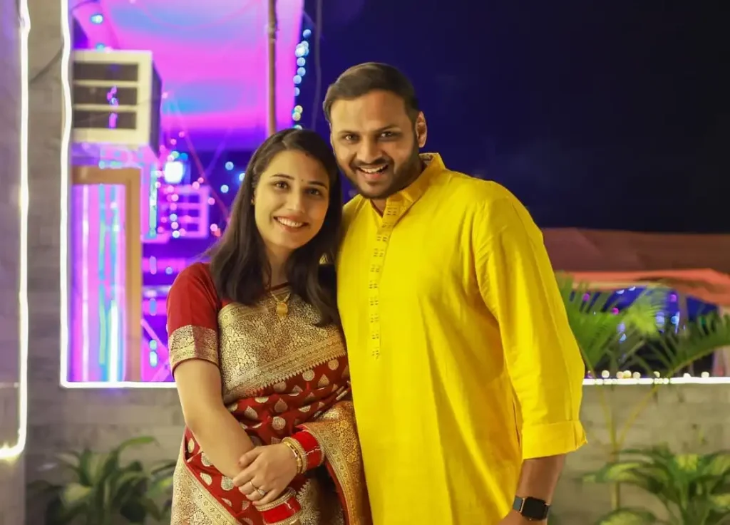 Saloni Gaur Biography- Net Worth, Age, Family, Boyfriend & More 89 Saloni Gaur Biography - Net Worth, Age, Family
