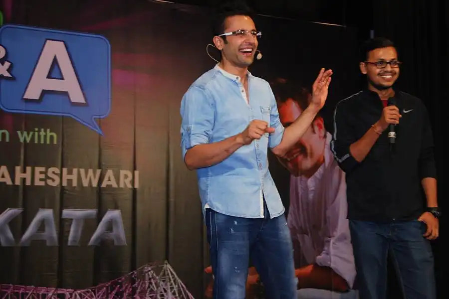 Sandeep Maheshwari Biography- Net Worth, Age, Family, Girlfriend & More 87 Sandeep Maheshwari Biography - Net Worth, Age, Family,