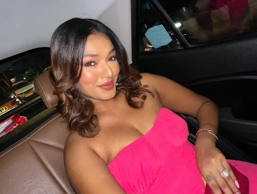 Sarah Sarosh Biography- Net Worth, Age, Family, Boyfriend & More 86 Sarah Sarosh Biography - Net Worth, Age, Boyfriend