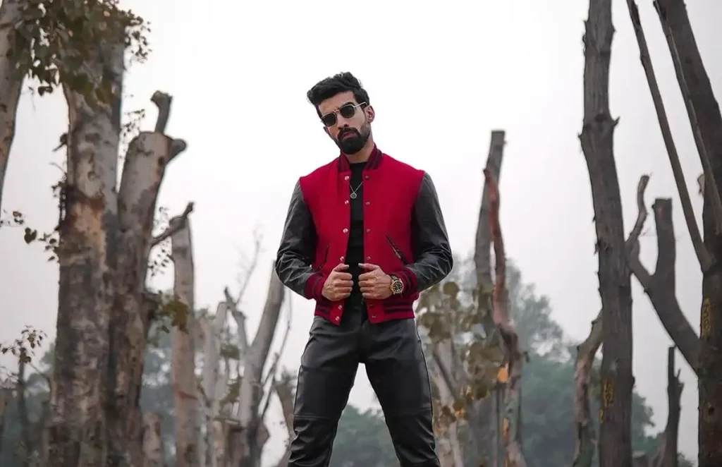 Karron S Dhinggra Biography- Net Worth, Age, Family, Girlfriend & More 86 Karron S Dhinggra Biography - style