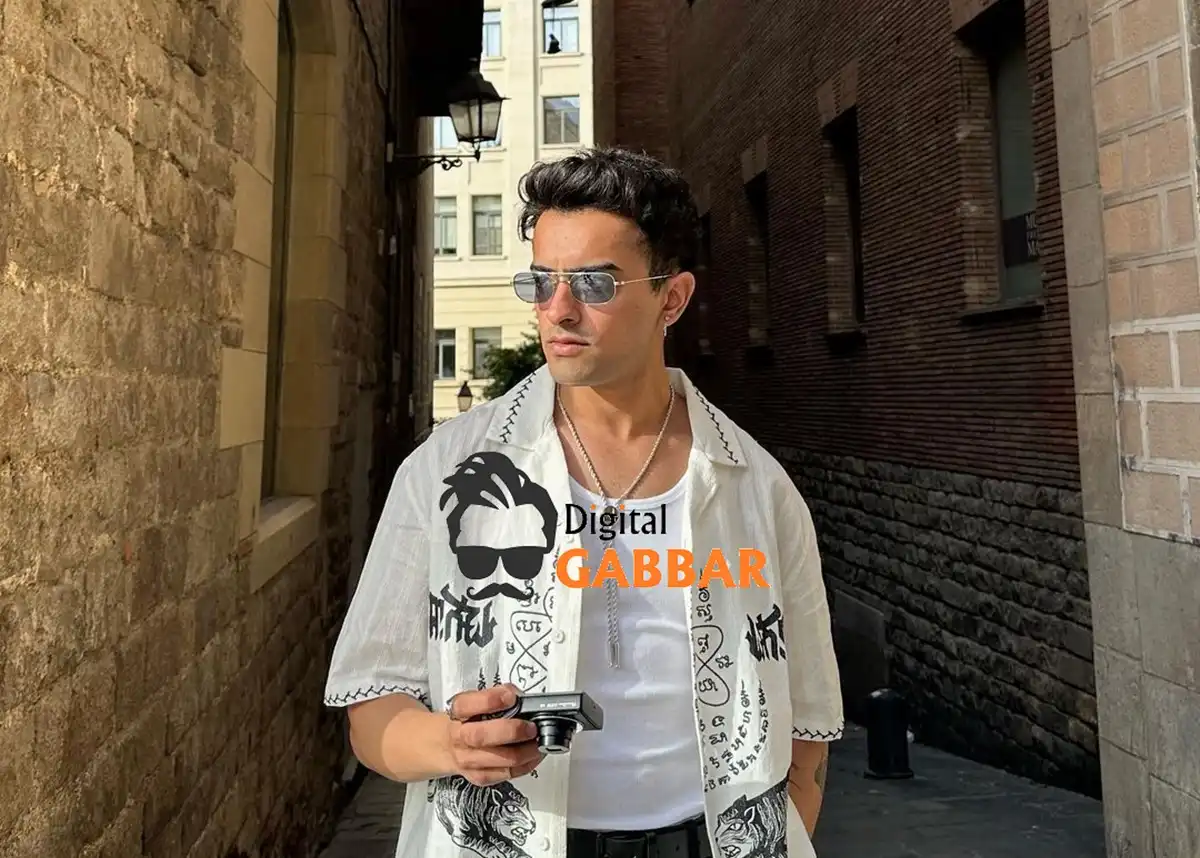 Sanket Mehta Biography