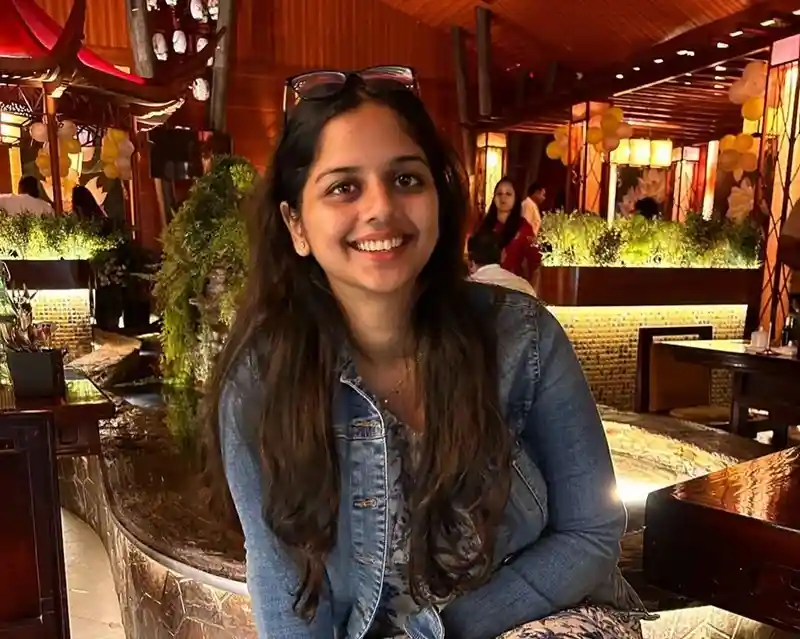 Caslynn Qusay Naha Biography- Net Worth, Age, Family, Boyfriend & More 92 Caslynn Qusay Naha Biography - Net Worth