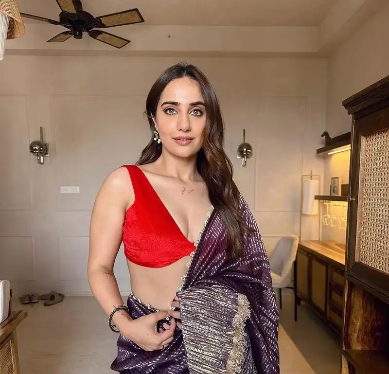 Kusha Kapila Biography - Net Worth, Age, Family, Boyfriend & More 90 Kusha Kapila