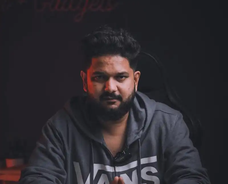 Naman Deshmukh Biography - Net Worth, Age, Family, Girlfriend & More 89 Naman Deshmukh Age