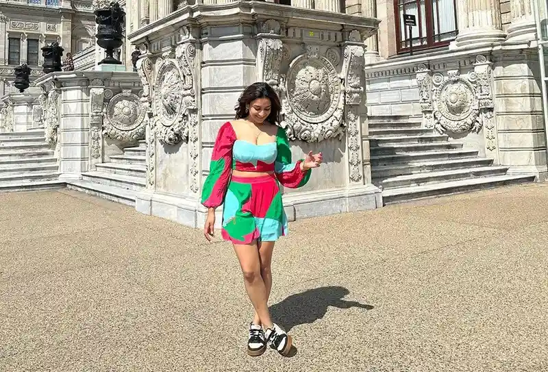 Sneha Singhi Upadhaya Biography - Net Worth, Age, Family, Boyfriend & More 89 Sneha Singhi Upadhaya Biography - Net Worth, Age