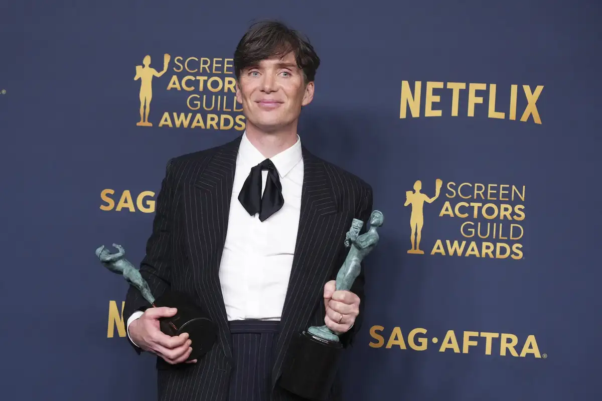 "Oppenheimer" 3 Major Wins, Cillian Murphy Honoured Best Actor! Barbie Not the Best Actress? 87 Oppenheimer wins best actor to Cillian Murphy