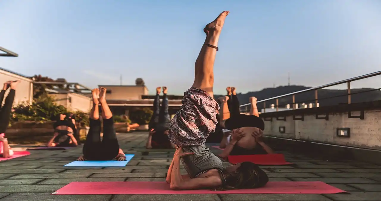Yoga for a Healthy Life: 6 Asanas to Get You Started 89 yoga for a healthy life