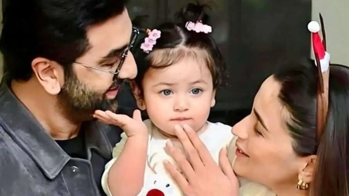 Ranbir Kapoor and Alia Bhatt's Daughter Raha Kapoor Embodies Independence Day Spirit 89 Alia Bhatt And Ranbir Kapoor (1)