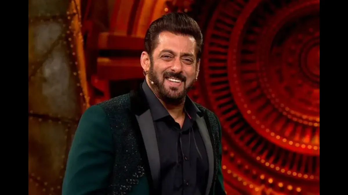 Bigg Boss 18: Fans Excited as Salman khan to Make a Comeback as OG Host 89 Salman Khan on the Bigg Boss stage