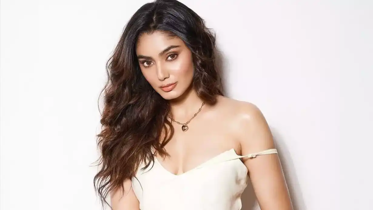 Ekta Kapoor Approaches Sana Makbul for Naagin 7: Here's the Truth 87 Ekta Kapoor Approaches Sana Makbul For Naagin 7 Here's The Truth
