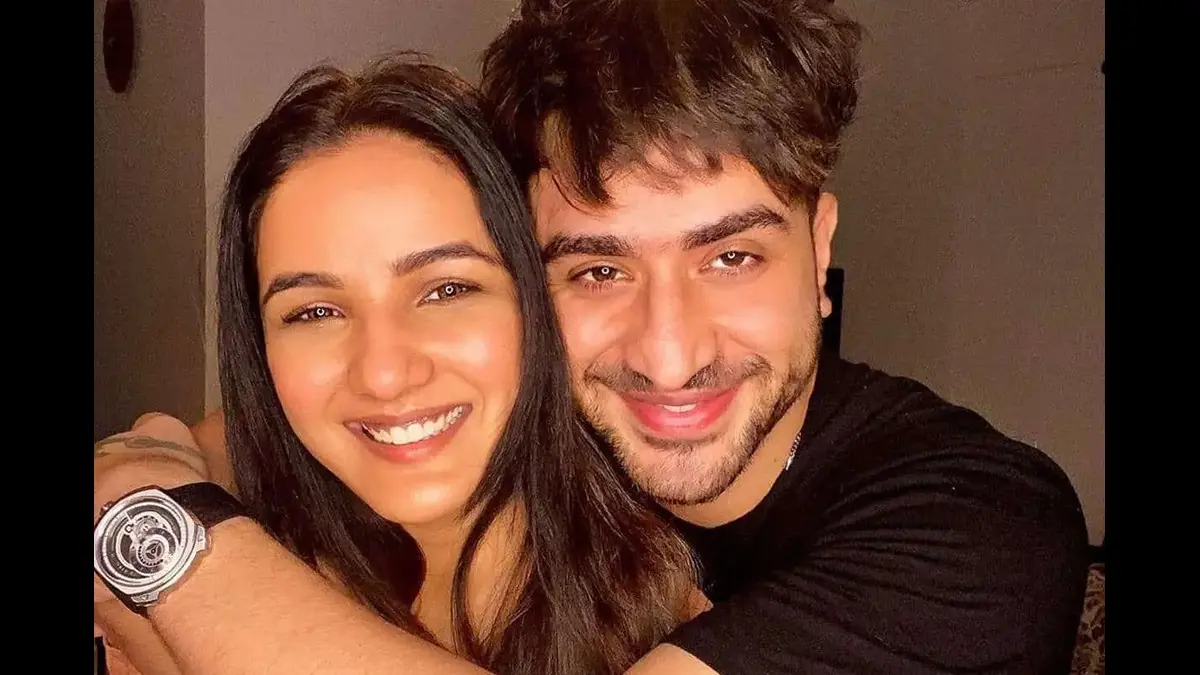 Aly Goni and Jasmin Bhasin Move In Together: “She Can Do Anything for Me,” Says Aly 89 Aly Goni & Jasmin Bhasin