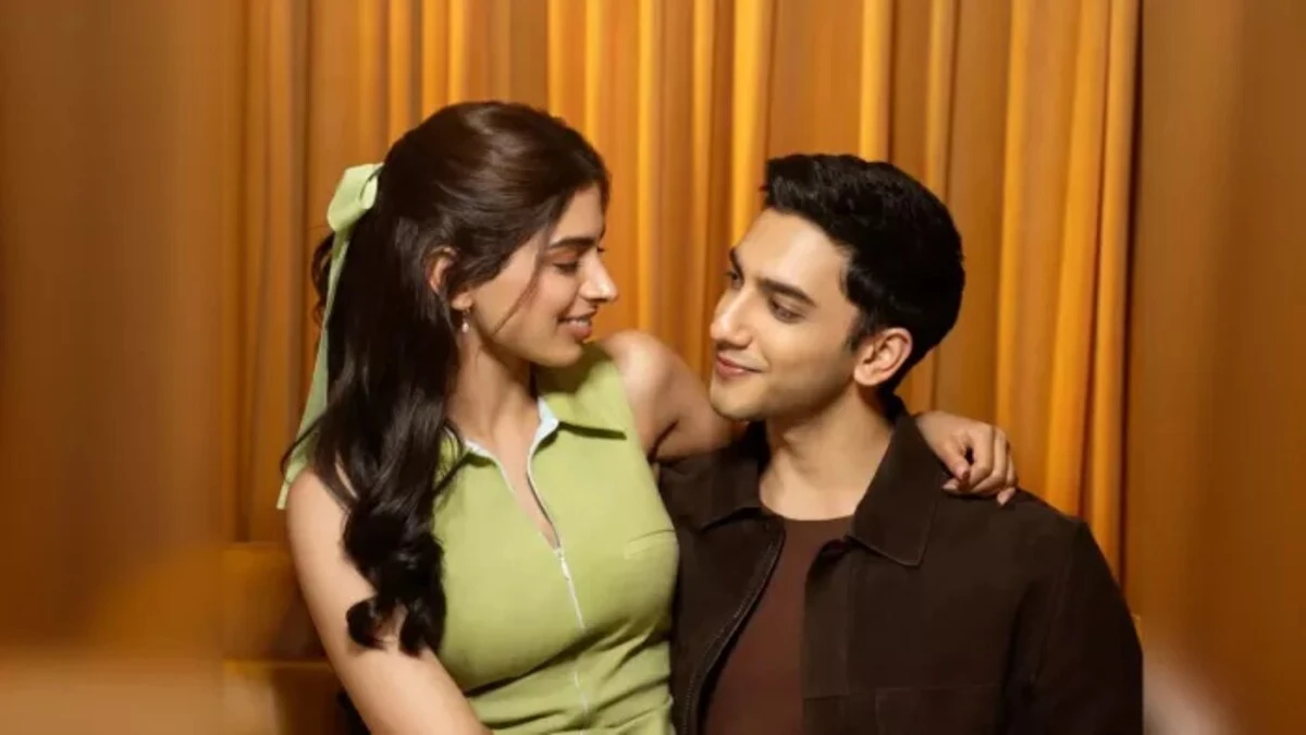 Khushi Kapoor Celebrates Ganesh Chaturthi with Rumoured Boyfriend; 'Jigra' Actor Twins with Shanaya Kapoor 71 Khushi Kapoor And Vedang Raina