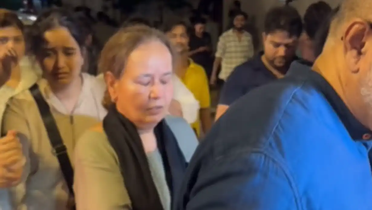 Heartbreaking Video of Baba Siddique’s Wife Emerges Amidst Grief Over His Shocking Murder 87 Heartbreaking Video Of Baba Siddique’s Wife Emerges Amidst Grief Over His Shocking Murder