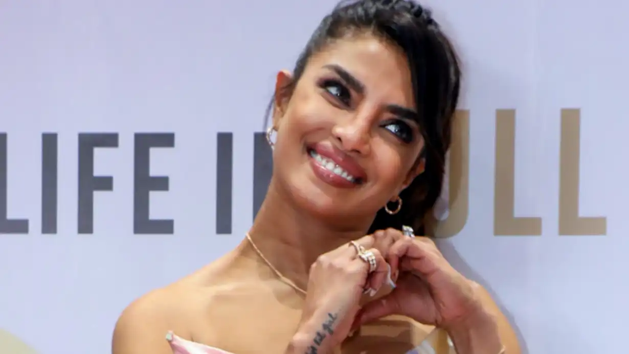 Priyanka Chopra Jonas Departs from Mumbai After a Whirlwind Visit 87 Priyanka Chopra Jonas Departs From Mumbai After A Whirlwind Visit
