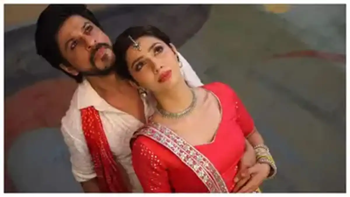 Director Rahul Dholakia Opens Up about How to Cast Mahira Khan for ‘Raees’; Gauri Khan’s mother Suggests Pak Actress for SRK Starrer Film 89 Shah Rukh Khan And Mahira Khan In Raees Webp File