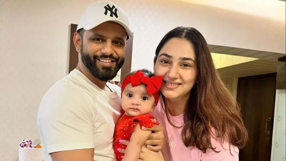Rahul and Disha's Love Story Completes Four Years, He Celebrates Anniversary and Wife's Birthday 89 Rahul Vaidya, Disha Parmar, Navya