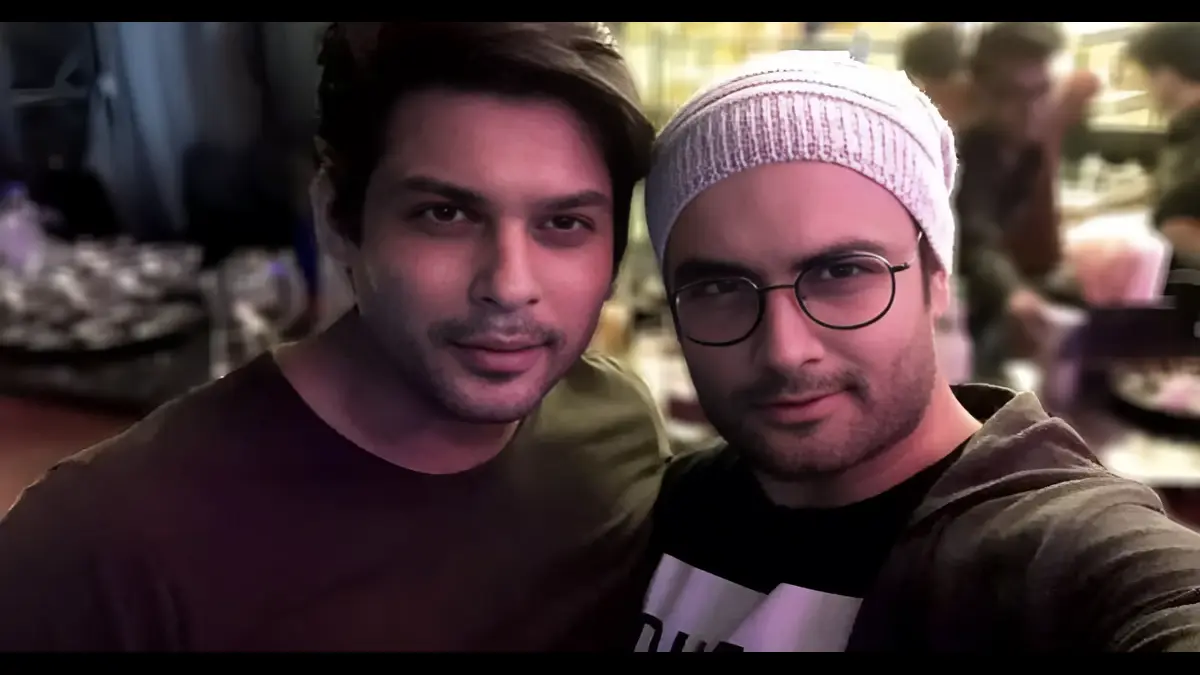 Laughter and Tears: Vivian Dsena Celebrates Sidharth Shukla's Legacy on Bigg Boss 18 89 Sidharth Shukla And Vivian Desena
