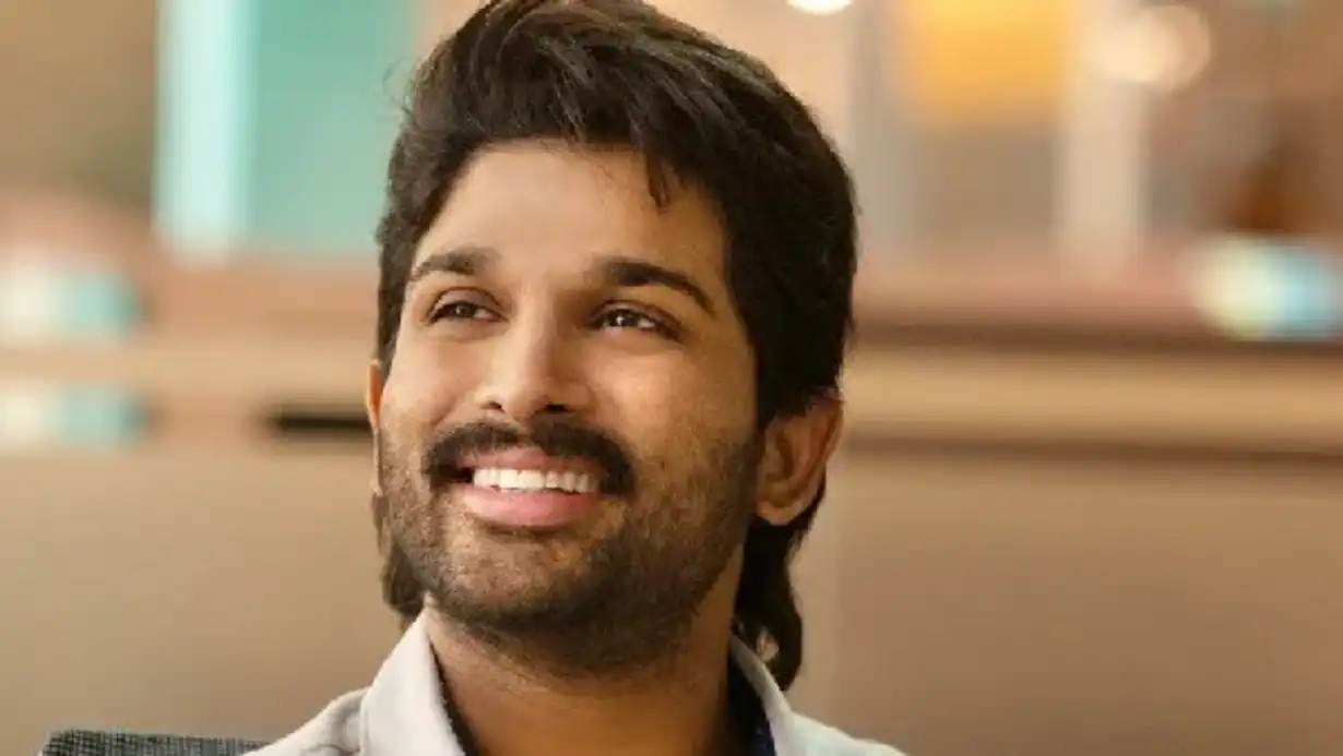 Allu Arjun Arrested from Bedroom: Shocking Video Surfaces Amid Pushpa 2's Box Office Success! 89 Allu Arjun Arrested From Bedroom
