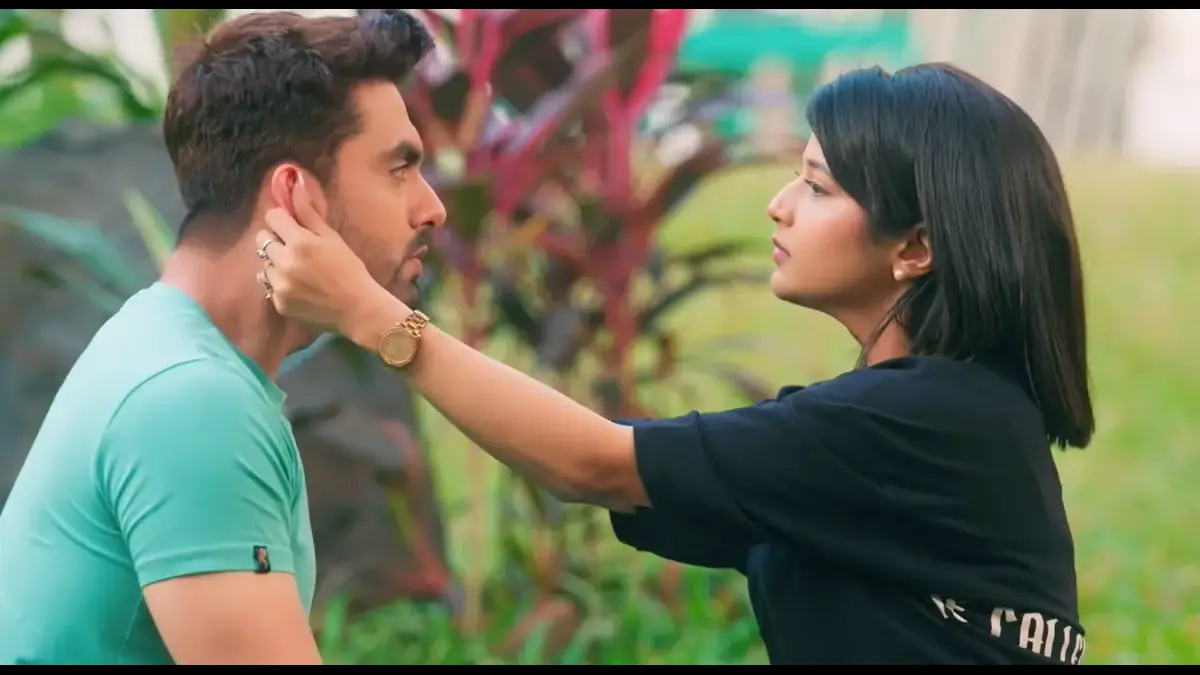 Abhira and Armaan Defend Their Love Amid Chaos in Yeh Rishta Kya Kehlata Hai 89 Armaan And Abhira