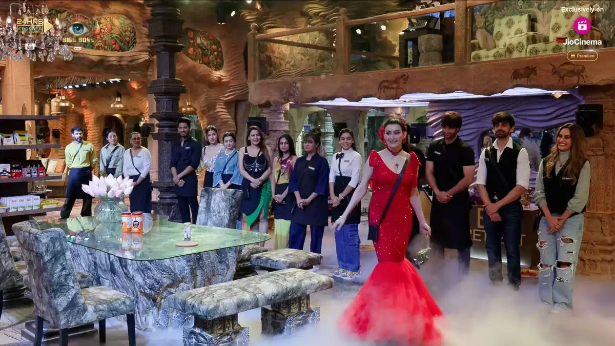Bigg Boss 18: Shalini Passi’s TV Avoidance Claim Sparks Heated Debate with Avinash Mishra 89 Shalini Passi On Bigg Boss 18