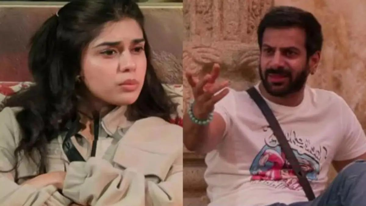 Bigg Boss 18: Eisha Singh Apologizes for Twisting Karan Veer Mehra's Words 89 Eisha Singh And Karanveer Mehra