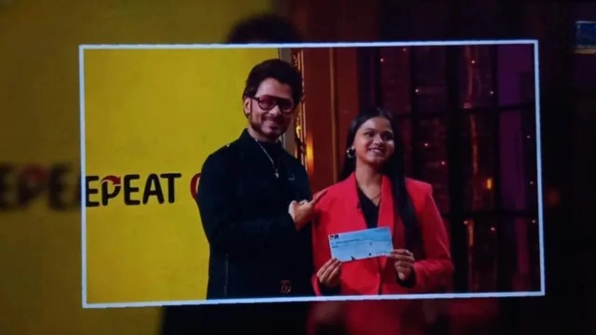 Shark Tank India: Isha Jhawar Impresses Sharks, Secures ₹50 Lakh for Vegan Sauces 89 Anupam Mittal And Isha Jhawar