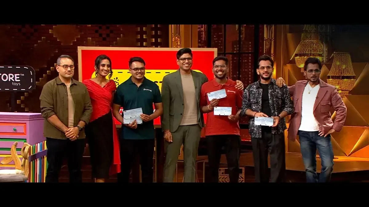 Shark Tank India: Kunal Bahl Stuns with Rare No-Negotiation Deal for Clapstore 89 Clapstore In Shark Tank India 4