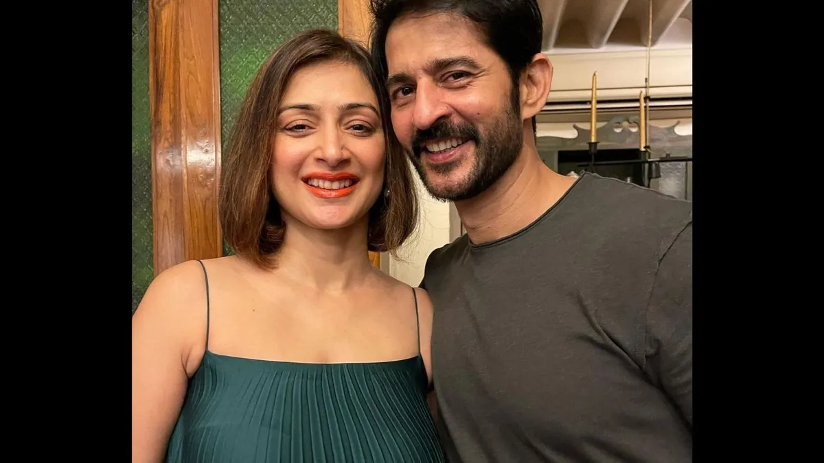 Hiten Tejwani on TV Earnings: Actors Can Make ₹1 Crore Annually 87 Hiten Tejwani And Gauri