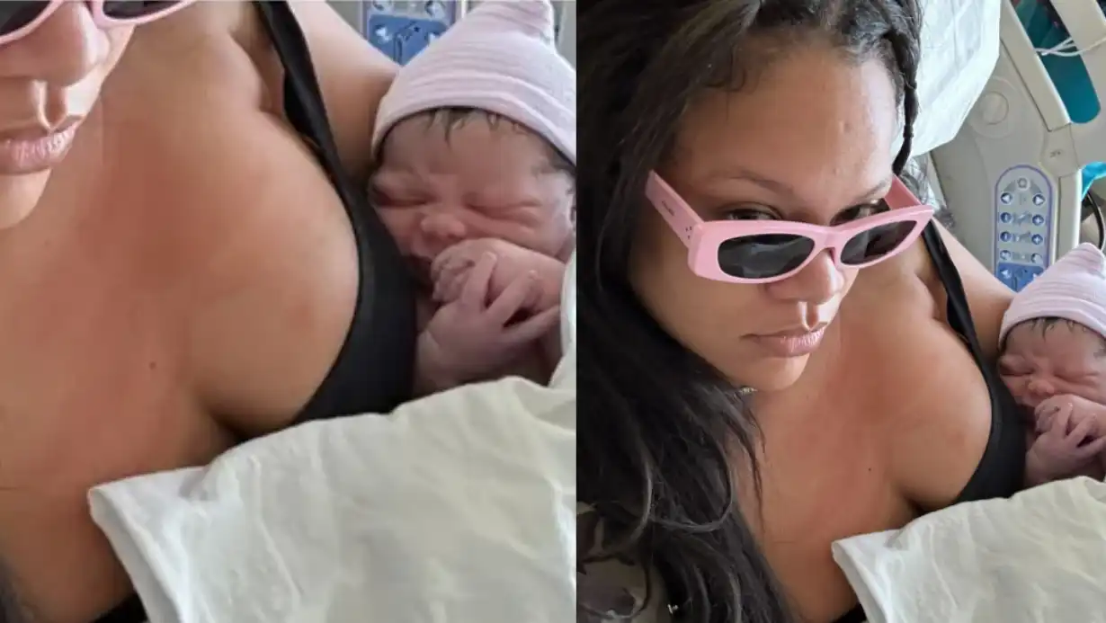 Rihanna’s Delivery Room Photos Spark Controversy: Fans React to Bold Look with Newborn 89 Rihanna’s Delivery Room Photos Spark Controversy Fans React To Bold Look With Newborn