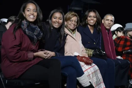 Barack Obama Mothers Day Photo Michelle Sasha Malia
