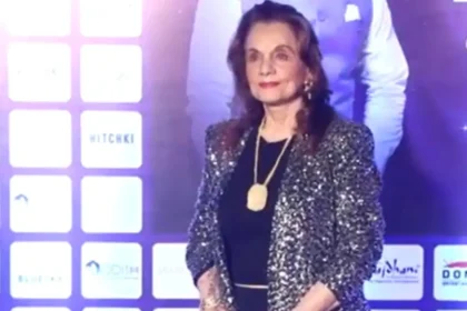 Mumtaz Glamorous Look Vindu Dara Singh Birthday Party