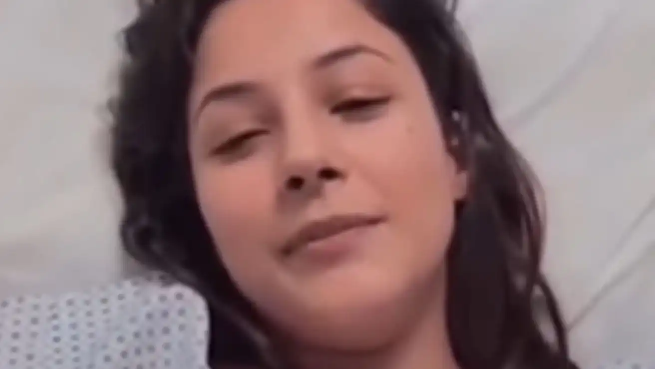 Shehnaaz Gill Hospitalised After Sudden Health Scare — Viral Video Leaves Fans Worried 88 Shehnaaz Gill Hospitalised Health Update Viral Video