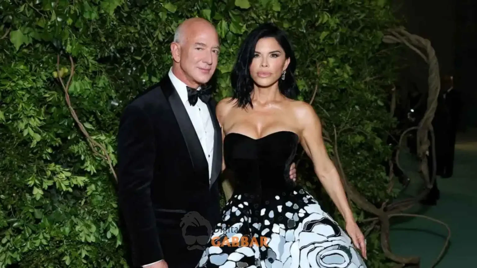 Jeff Bezos Marries Lauren Sanchez in a $50 Million Venetian Extravaganza: The Wedding of the Century 89 Jeff Bezos Lauren Sanchez Wedding Venice Guests Cost Details