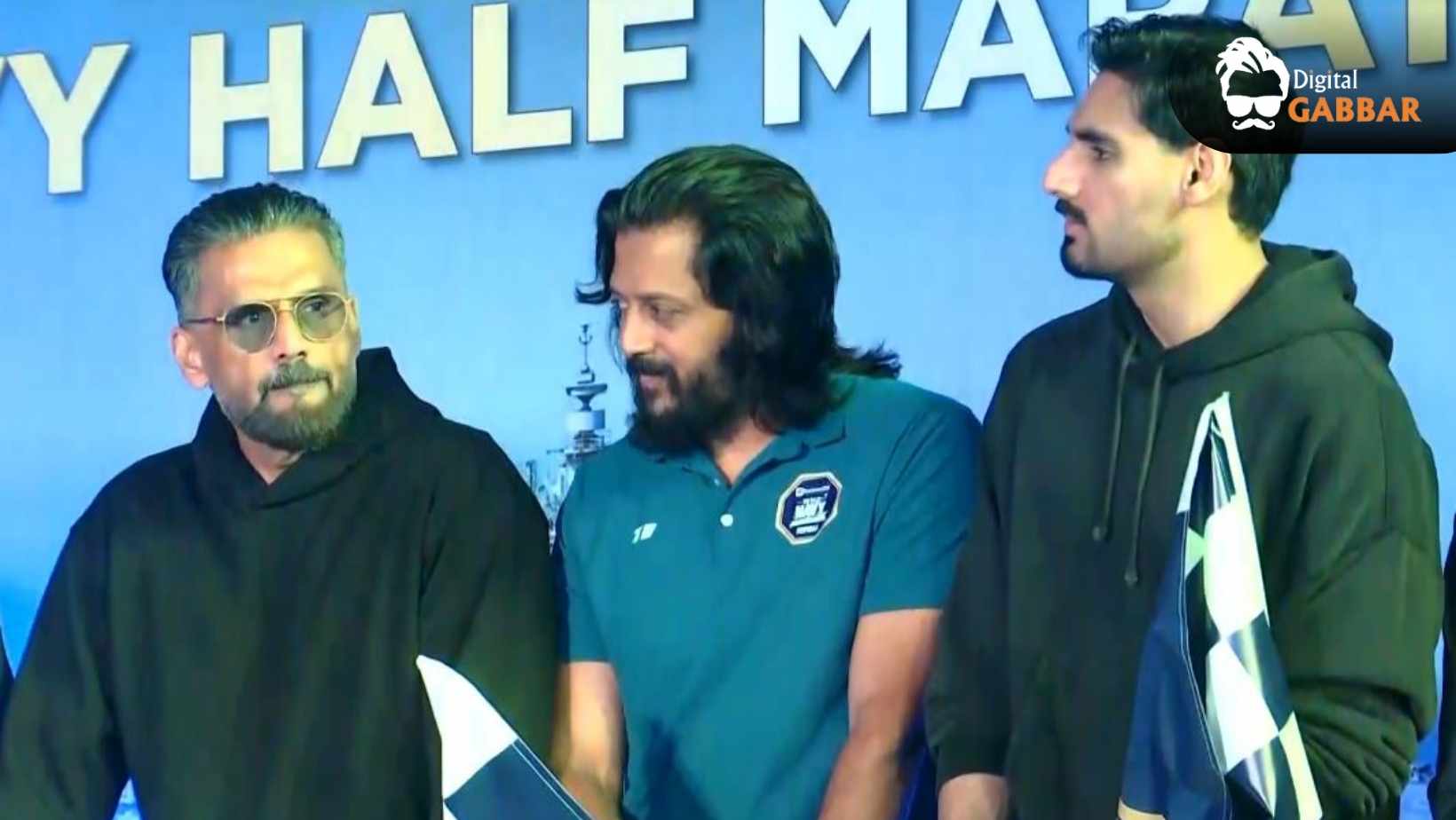 Riteish Deshmukh & Suniel Shetty Lead a Thrilling Dawn as Navy’s Mega Half Marathon Begins 82 Riteish Deshmukh Suniel Shetty Flag Off Navy Half Marathon 2025 Mumbai